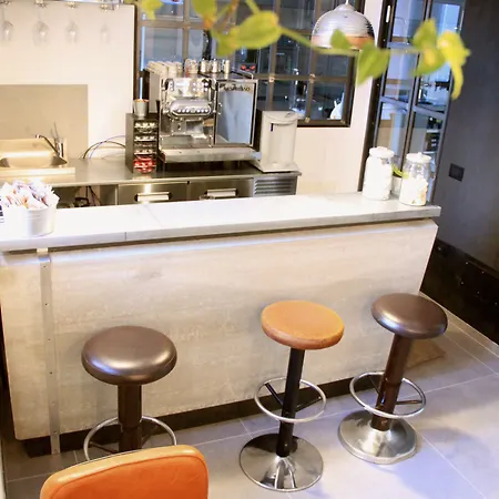 ホテル Pove 2.4 3*