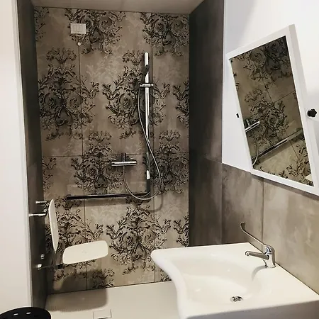 Pove 2.4 ホテル Pove del Grappa