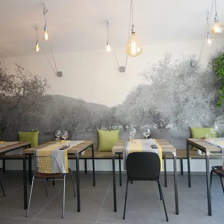 Hotel Pove 2.4 Pove del Grappa